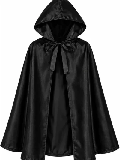 CAPA ADULTO CON CAPUCHA TELA NEGRA ART.6820 x1 CANDELA